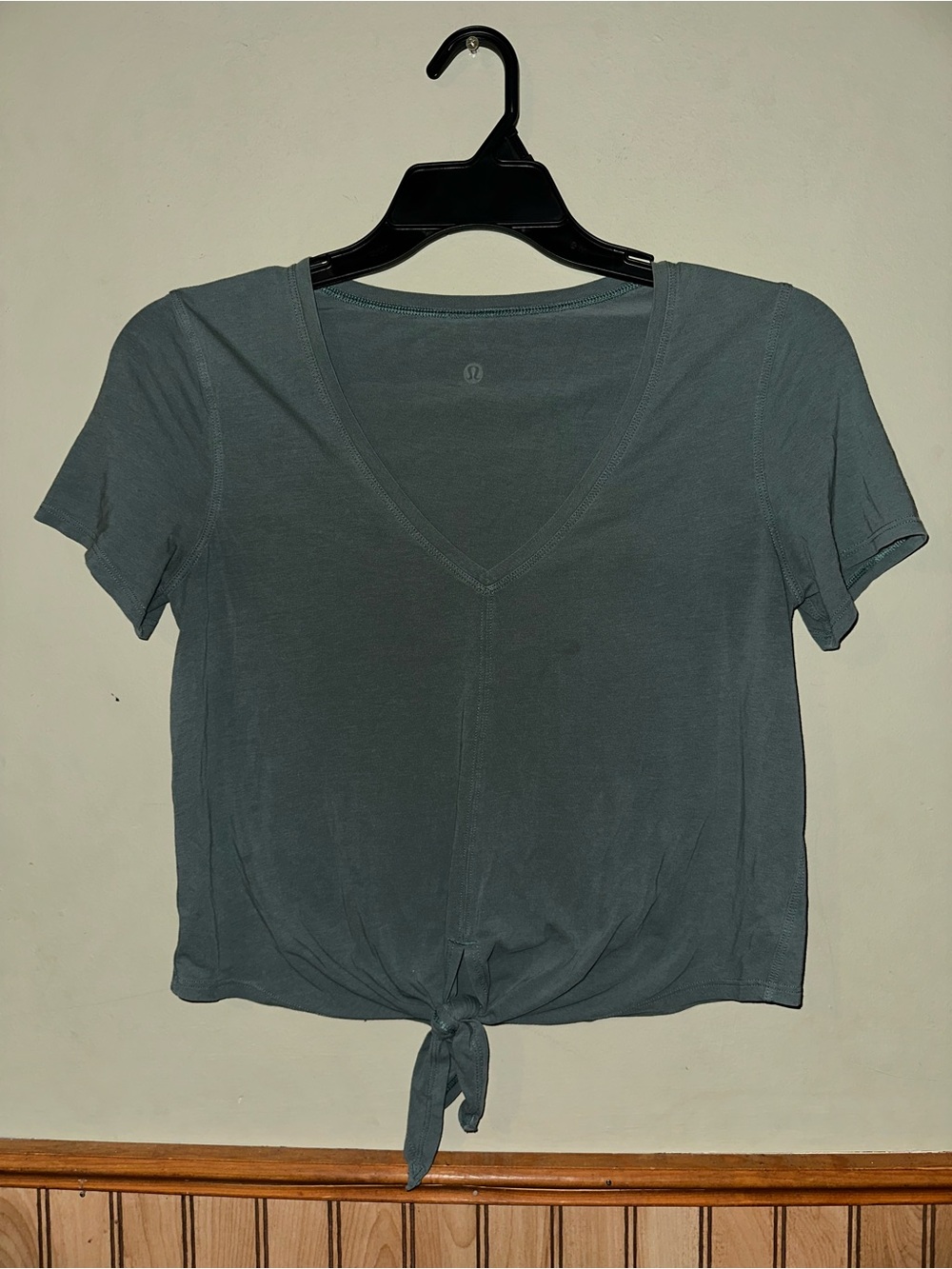 lululemon athletica Slate Blue V-Neck Tie-Front Crop Top